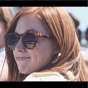 Meet your Posher, Stacy